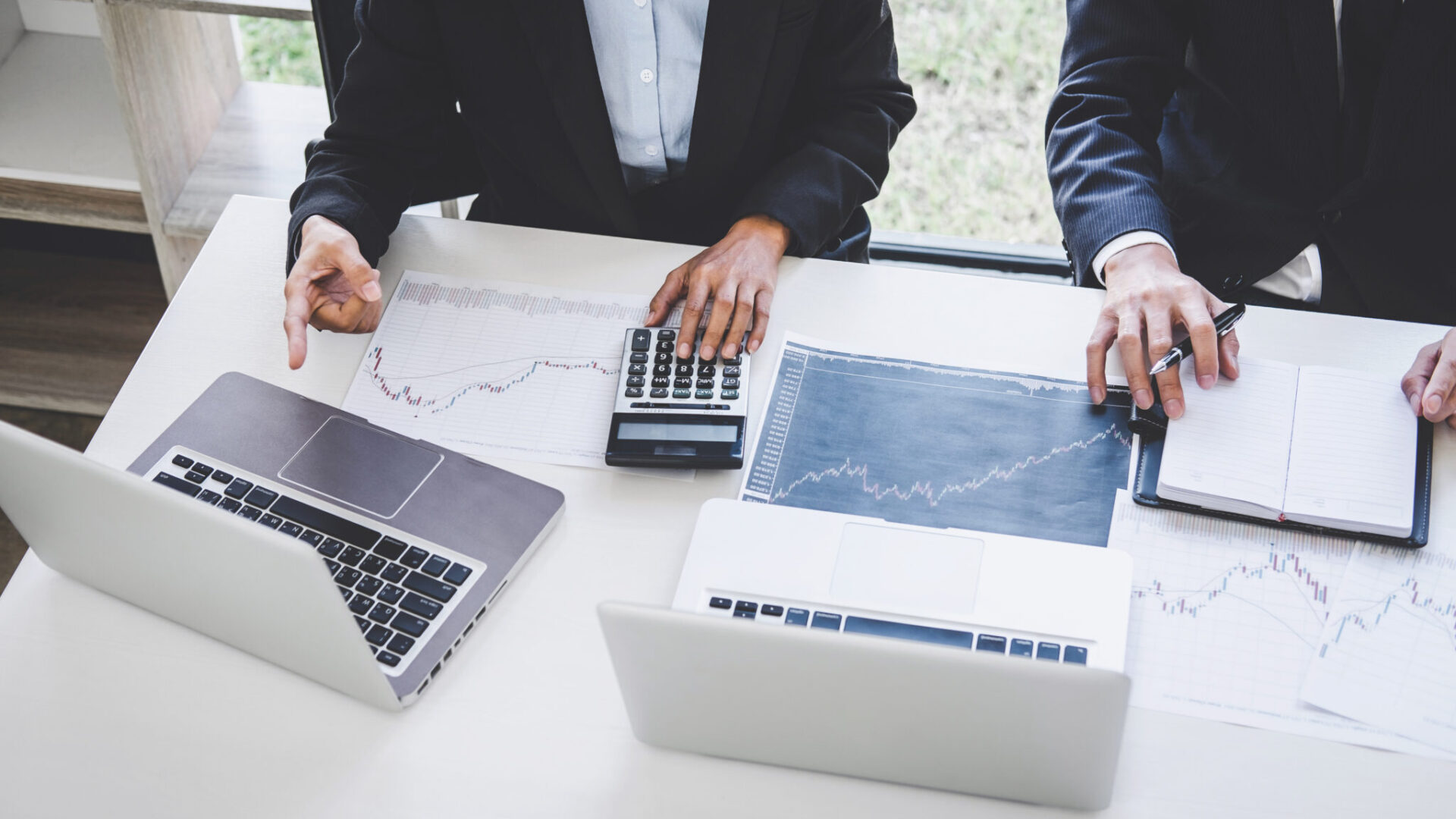 Success Story: Pure IT Restores Trust and Local Support for LNS Chartered Accountants